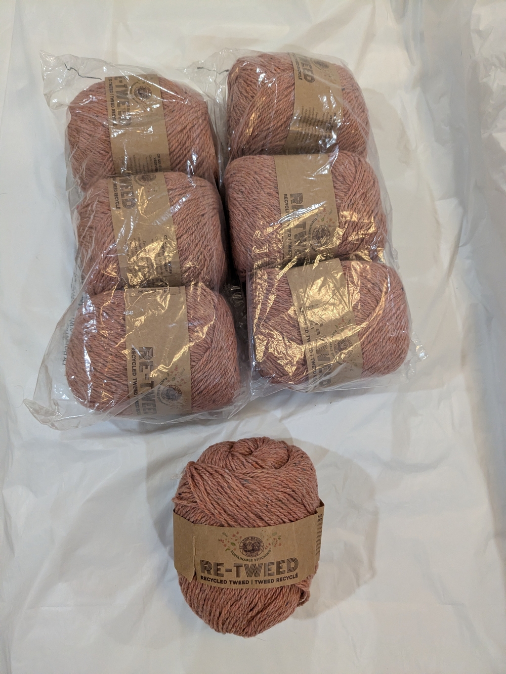 Lion Brand RE-TWEED Rosewood Recycled Tweed Wool Yarn - Soft Rose Brown